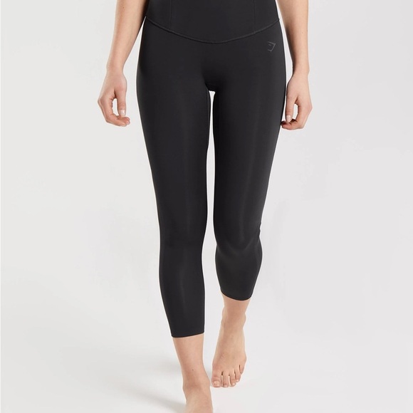 Gymshark Pants - Gymshark Black 7/8 High-Waisted Leggings